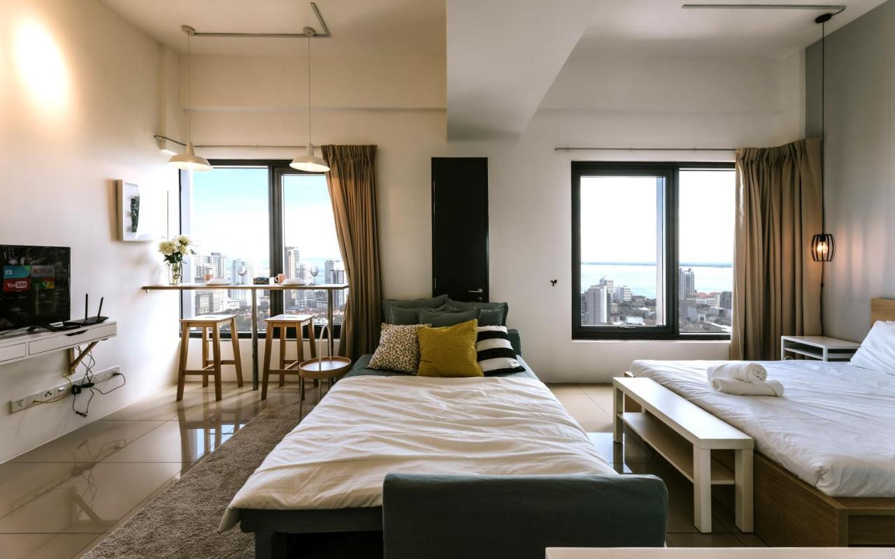 Muji Studio 2 - Seaview At 218 Tropicana Near Komtar Food Heaven With Netflix & Tv Box Τζωρτζ Τάουν Εξωτερικό φωτογραφία
