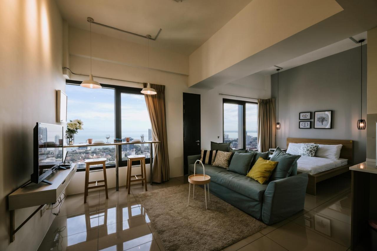 Muji Studio 2 - Seaview At 218 Tropicana Near Komtar Food Heaven With Netflix & Tv Box Τζωρτζ Τάουν Εξωτερικό φωτογραφία